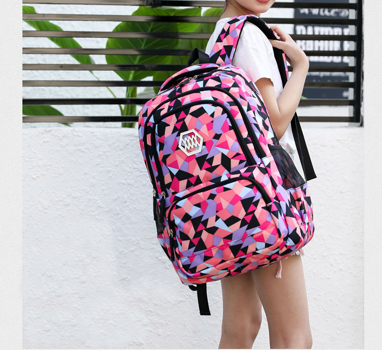 Printed backpack with matching lunch bag & pencilcase set - Image 13