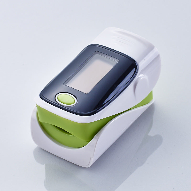 Fingertip clip-on heart rate monitor & oximeter - Image 6