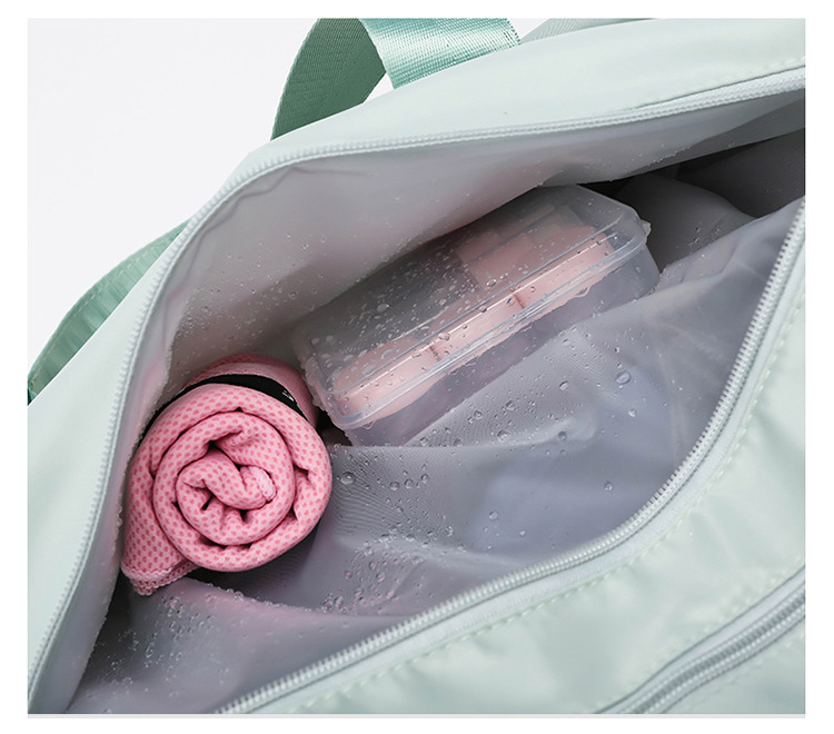 Large capacity sports bag - Image 6