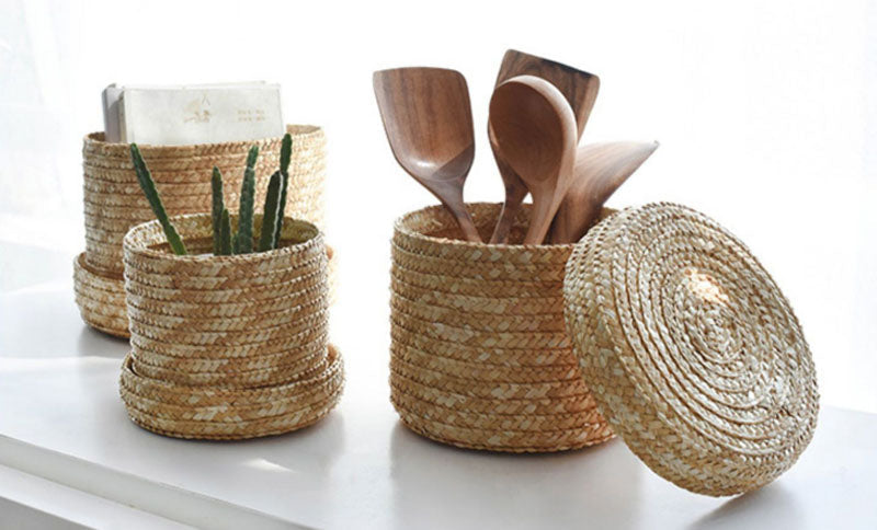 Straw wooven storage basket with lid - Image 7