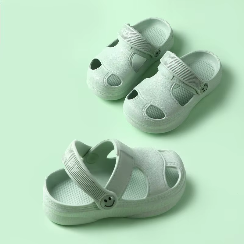 Slip on non skid clogs for kids - Image 16