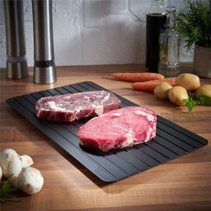 Fast defrosting tray