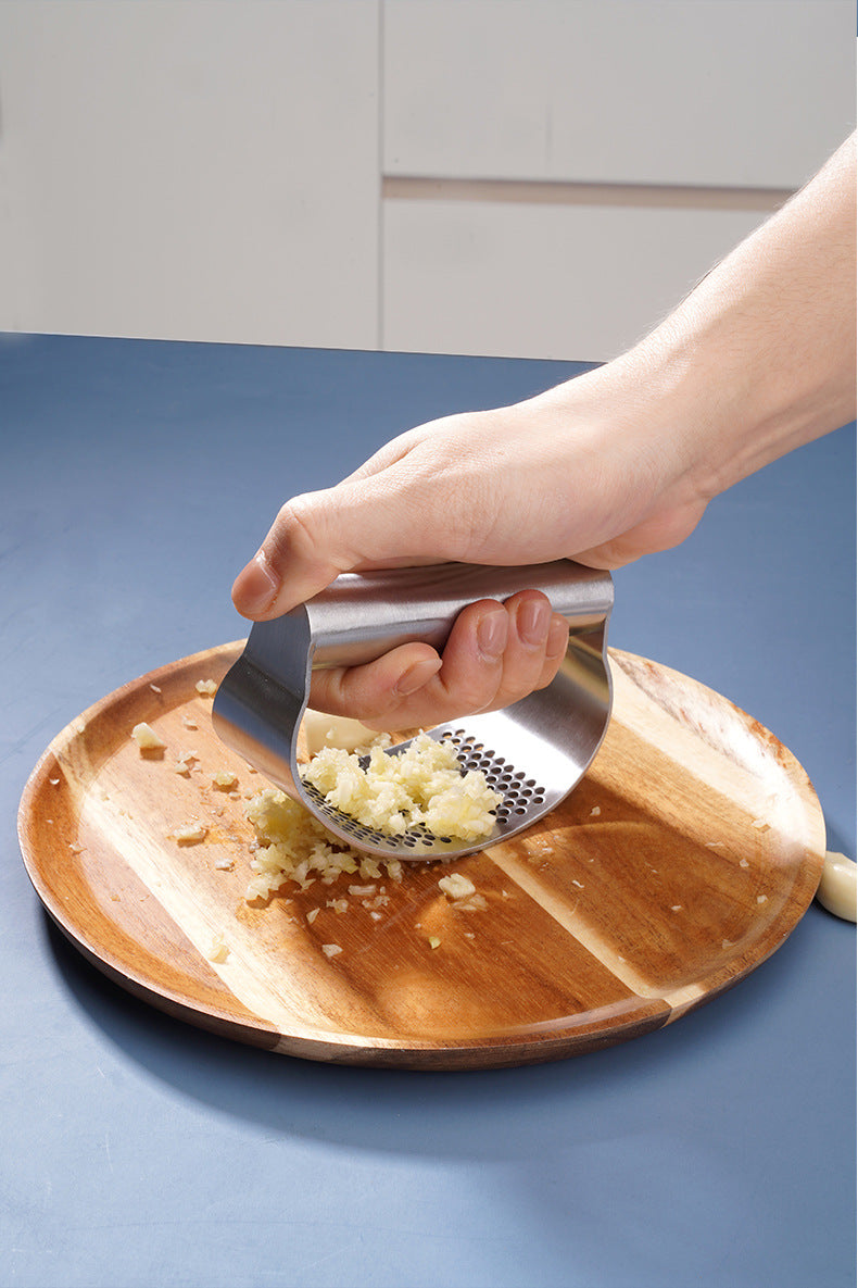 Stainless steel manual garlic press - Image 10