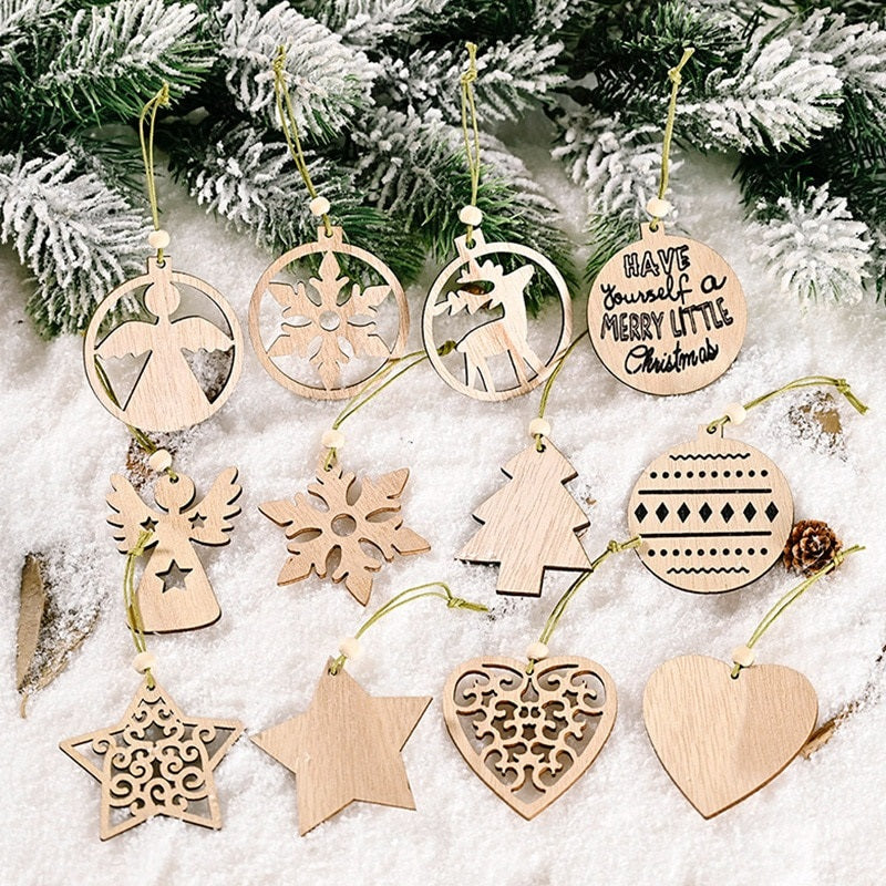 Wooden Christmas pendants 12pack