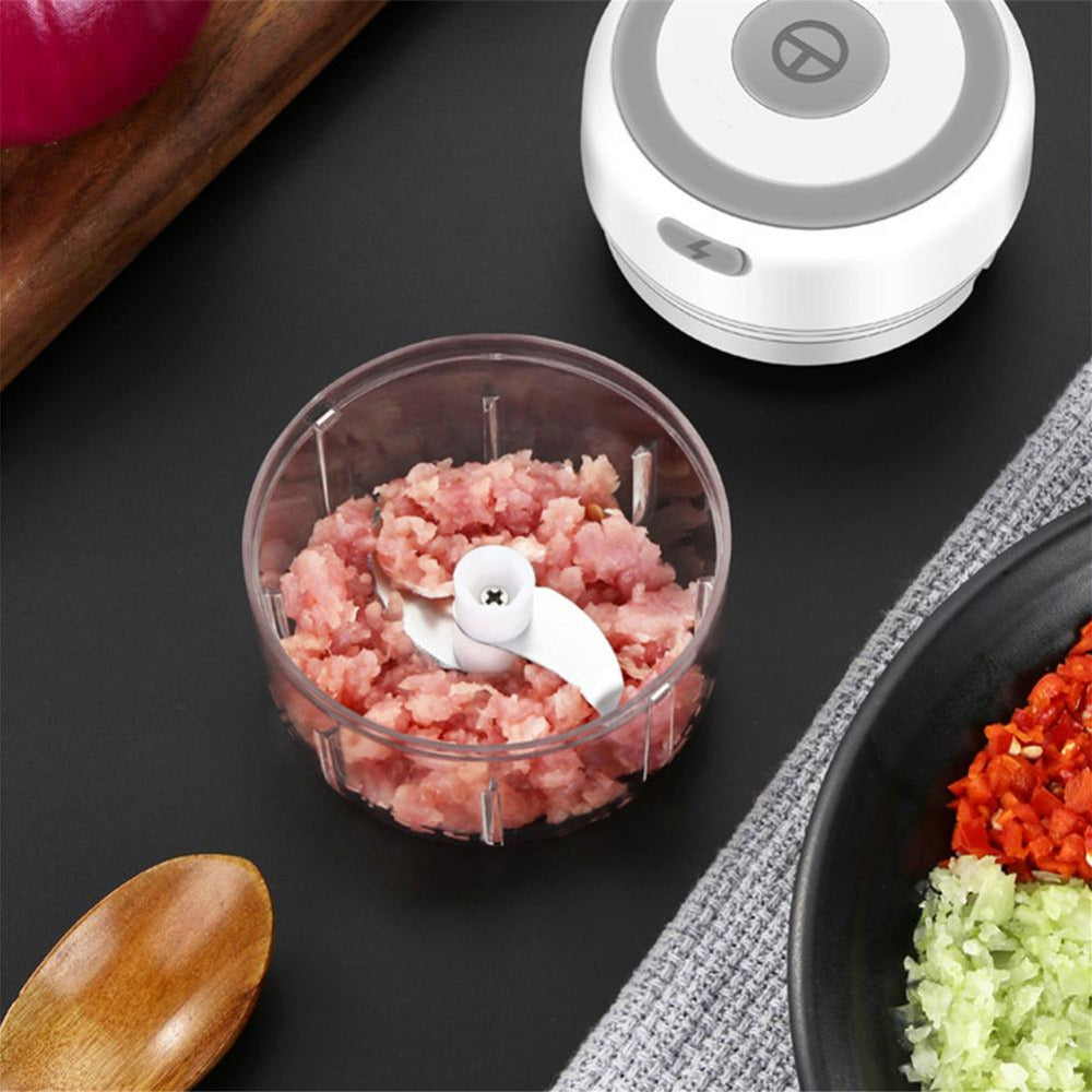 Electric mini vegetable chopper & masher - Image 13