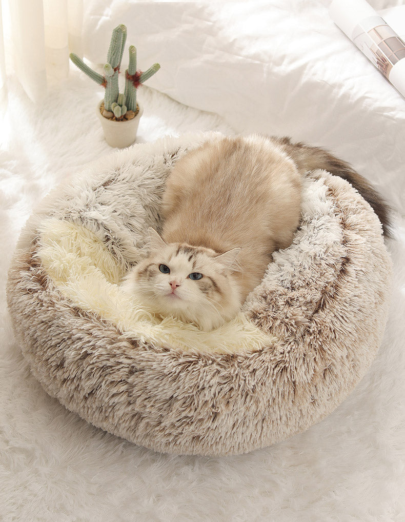 Semi-enclosed fluffy pet bed - Image 9