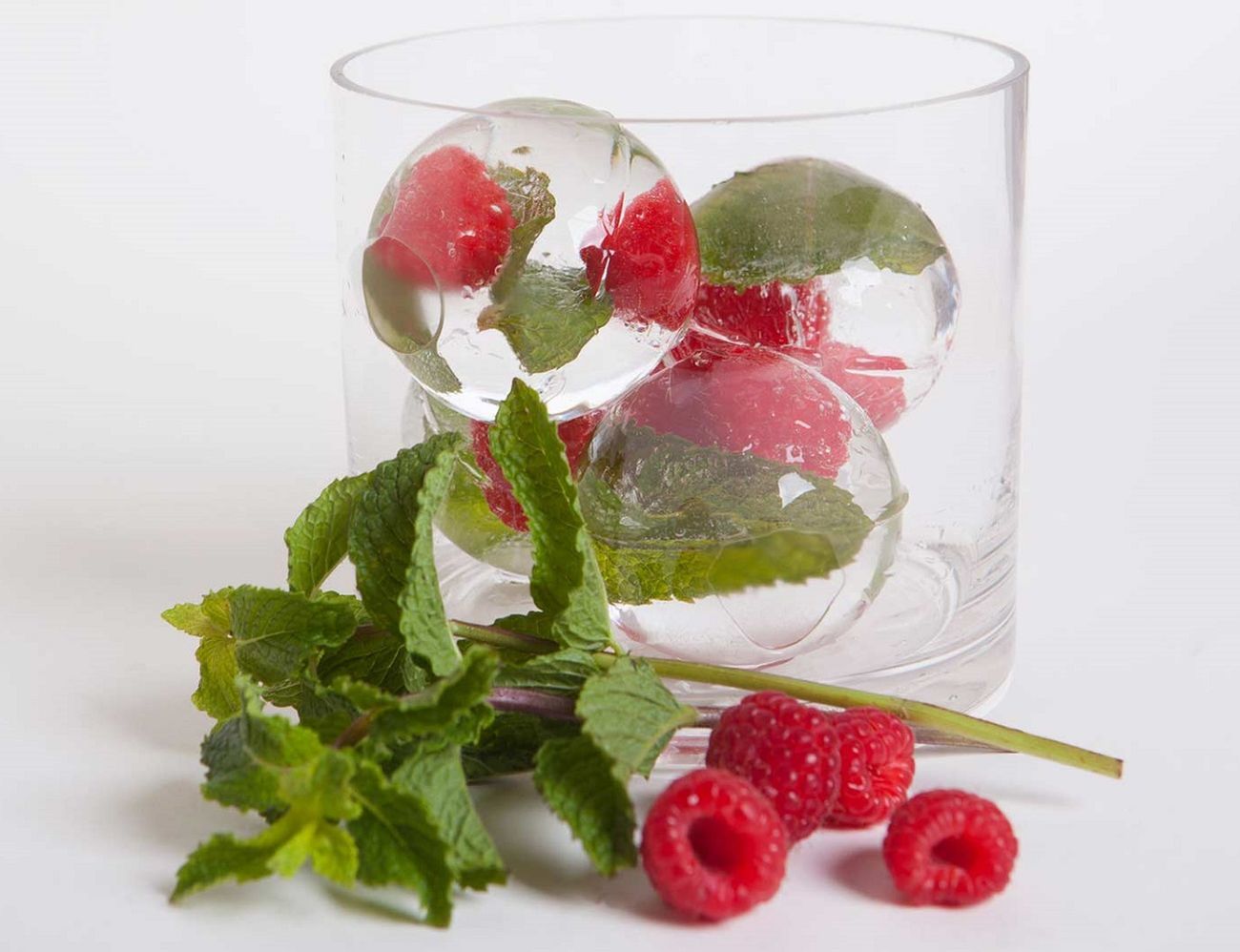 Ball shape ice cube silicone mold tray - Image 11