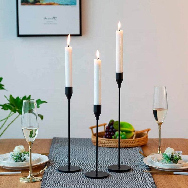 Tapper candle holder set