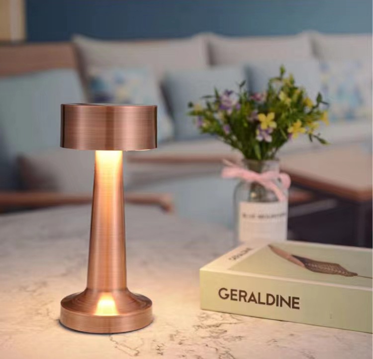 Touch controlled cordless LED table lamp in rose gold - Image 6