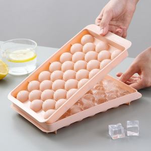 Round and rhombus shape ice cube tray