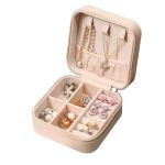 Portable jewelry storage box