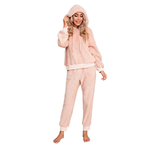 Warm fluffy hooded homewear for women