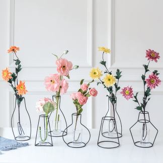 Metal frame flower holder vase