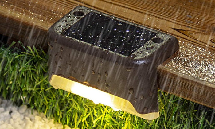 Solar powered fence light - 2pack - Image 11