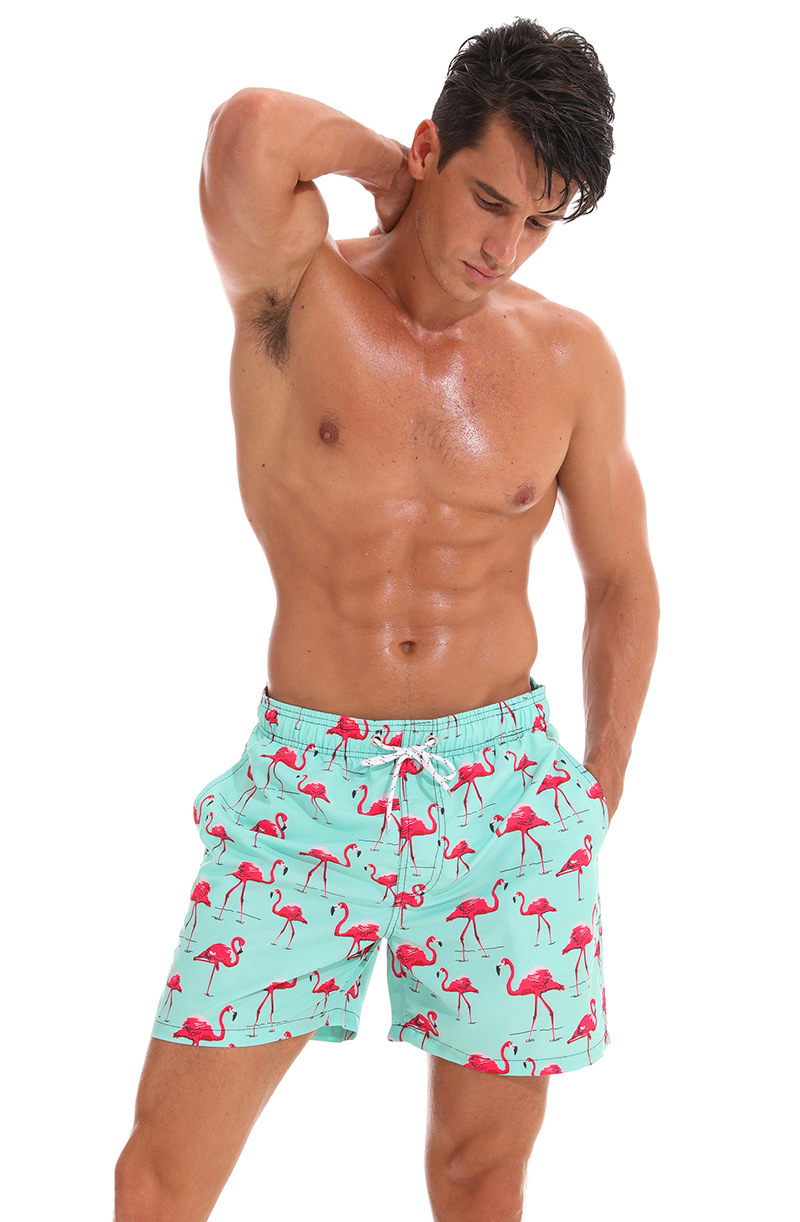 Summer beach shorts for men - Image 4
