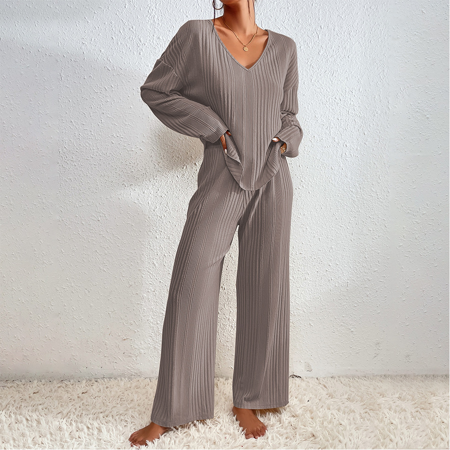 V-neck ribbed home-wear pajama set - Image 17