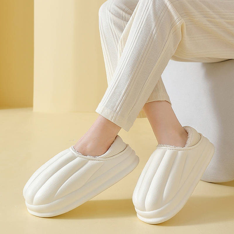 Soft water-resistant indoor warm slippers - Image 7