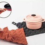 Heat resistant square silicone kitchen mat