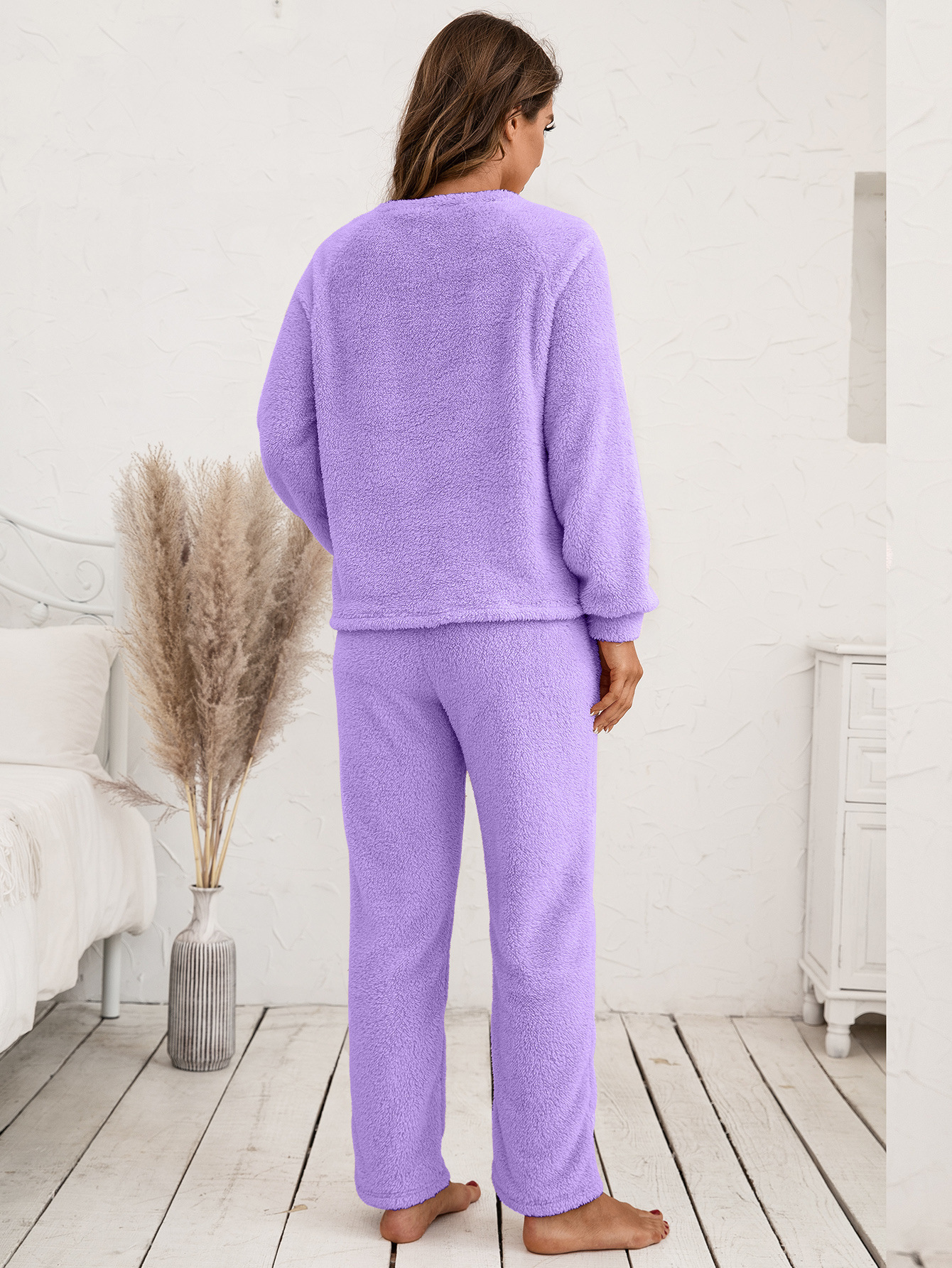 Fleecy warm women's home-wear set - Image 42