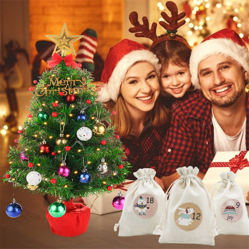 24 advent calendar bags with clips - Image 2