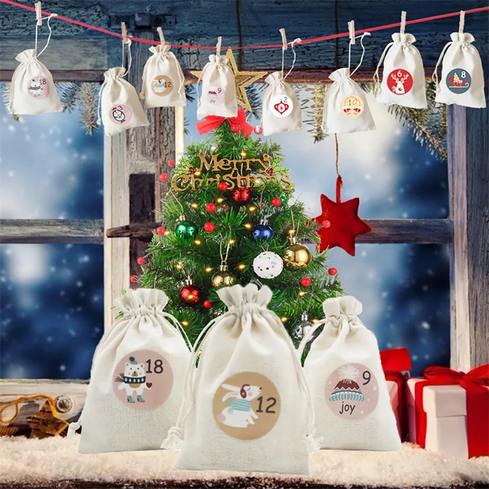 24 advent calendar bags with clips - Image 4