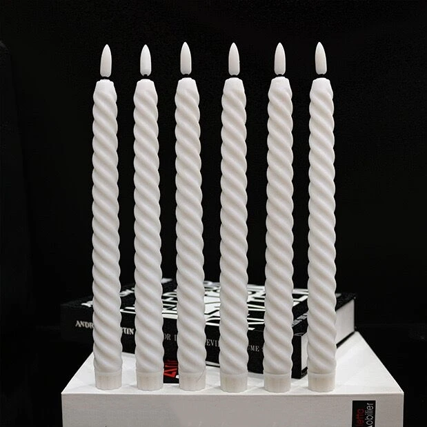 Flameless LED taper candle set with remote control - Image 4