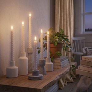 Flameless LED taper candle set with remote control