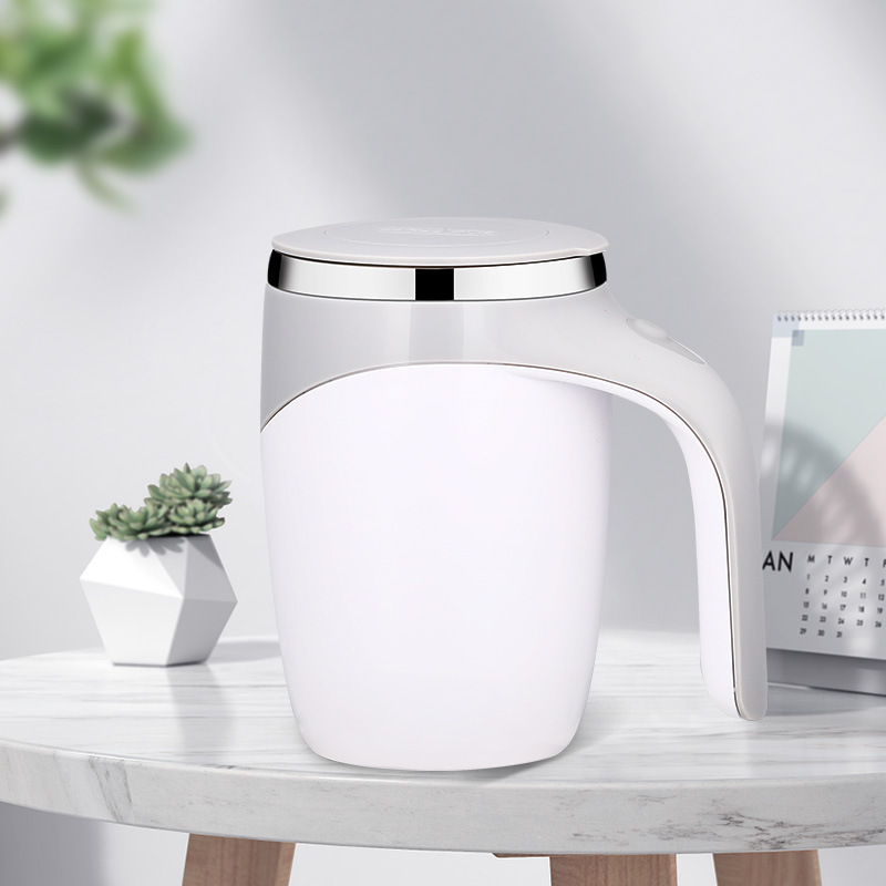 Rechargeable automatic mixing travel mug - Image 9