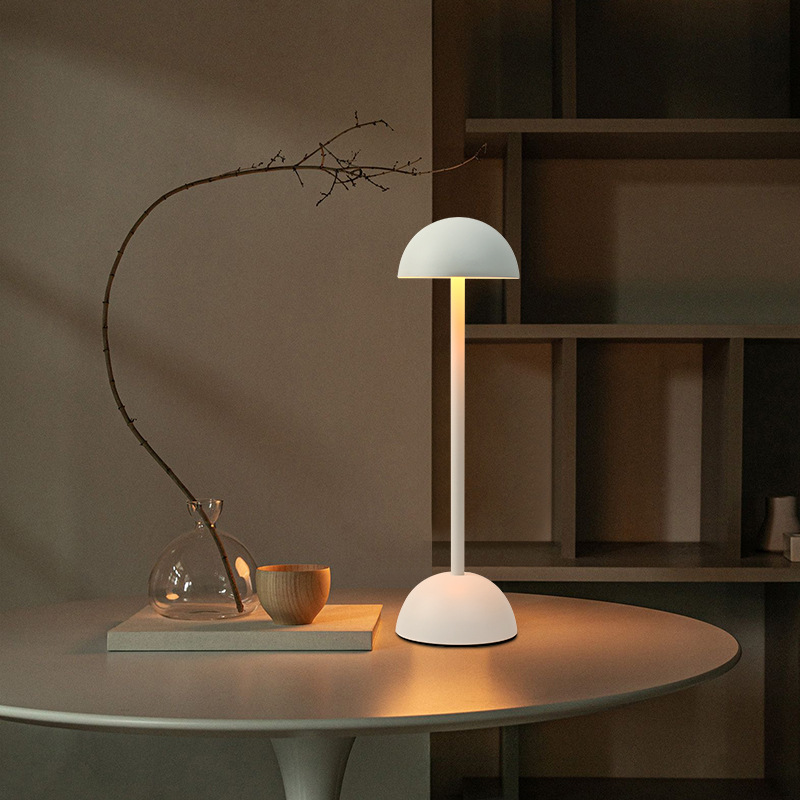 USB rechargeable cordless mushroom table lamp - Image 3