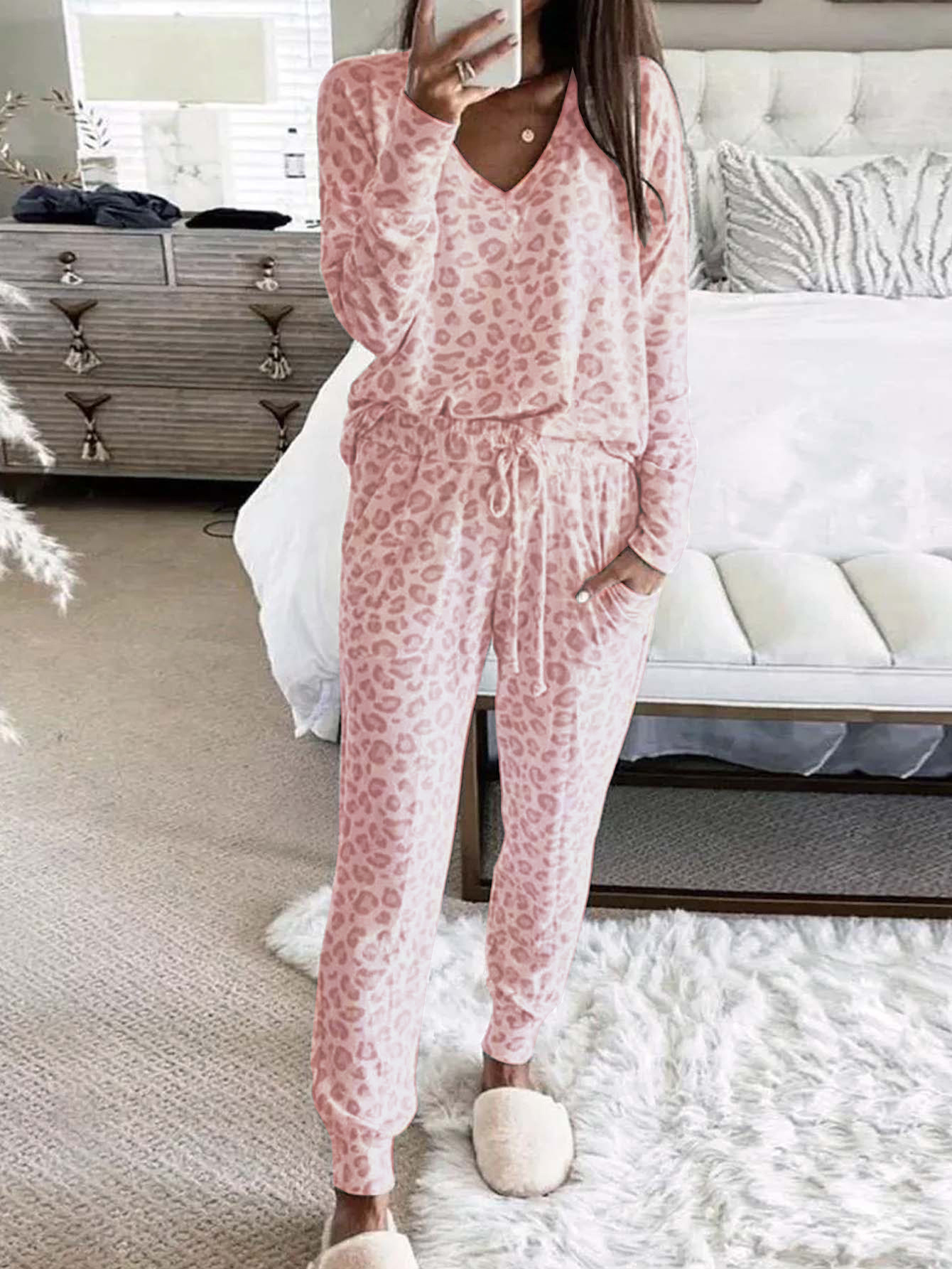 Leopard print home lounge-wear women's set - Image 3