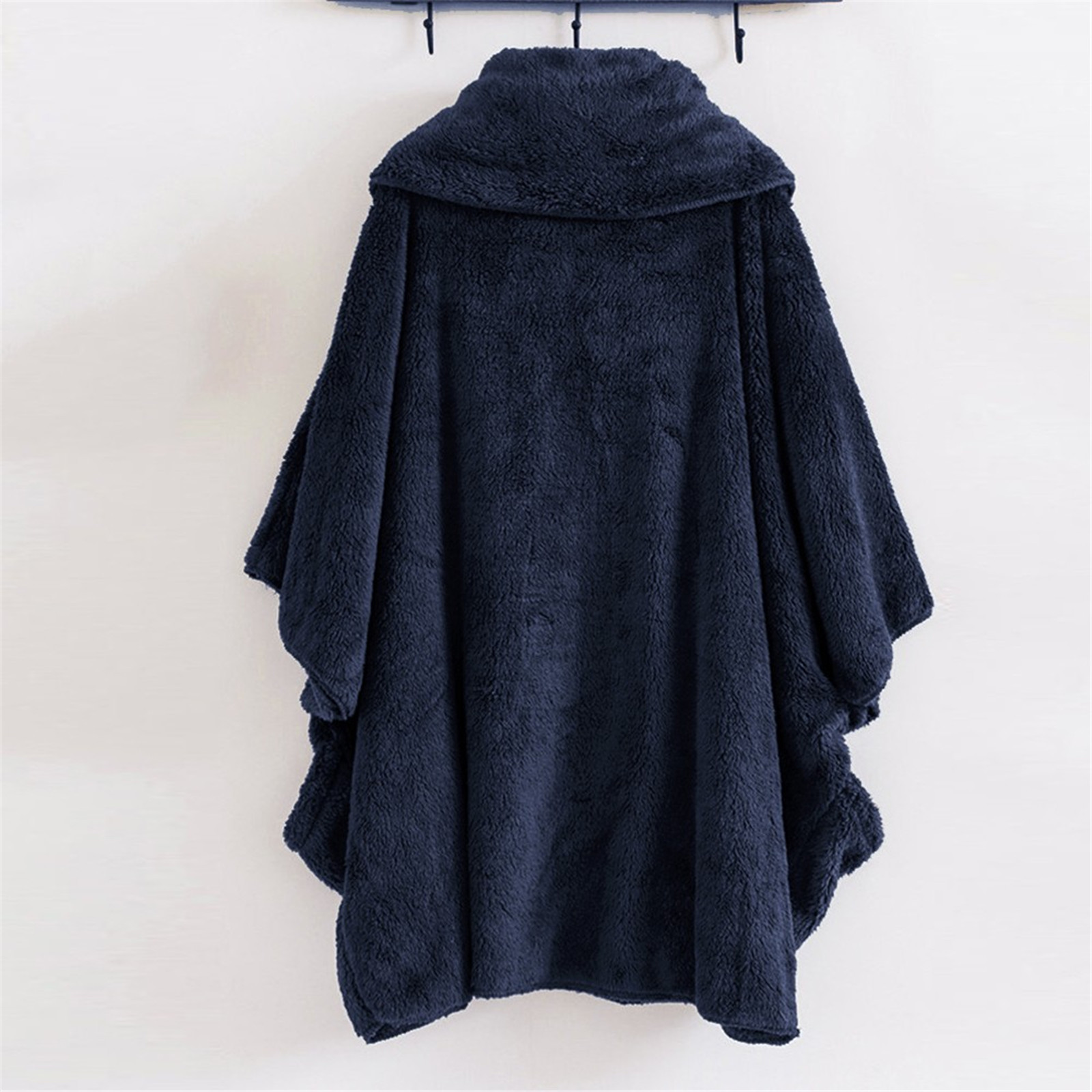 Oversized warm fleecy jacket - Image 4