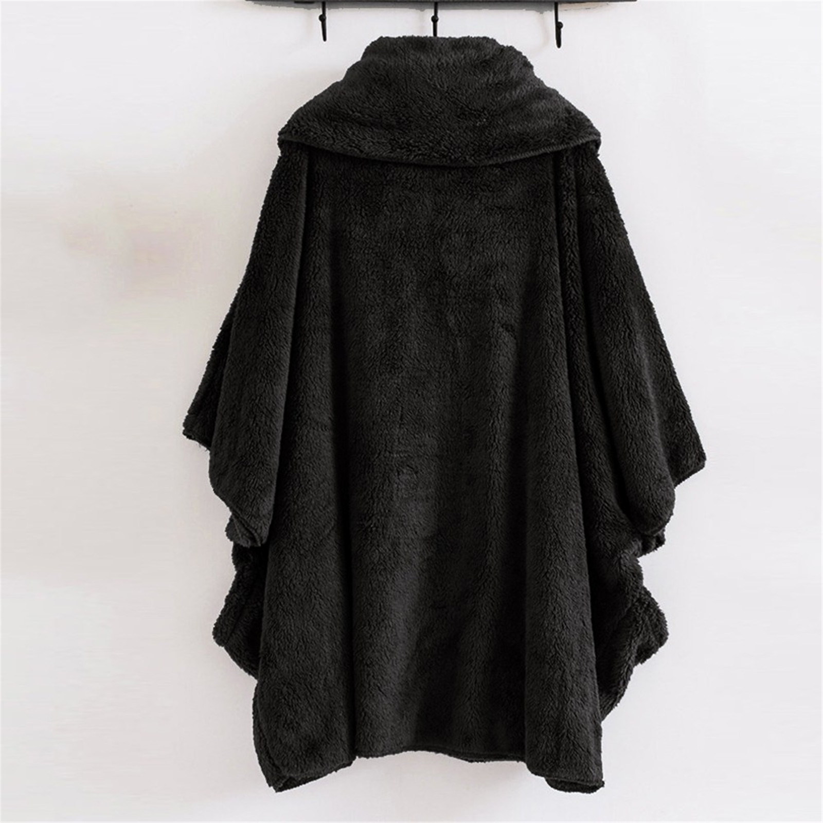 Oversized warm fleecy jacket - Image 7