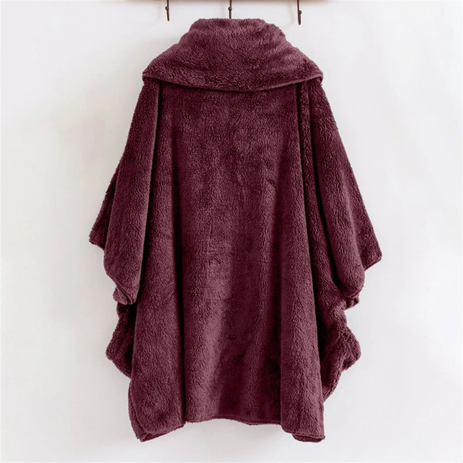 Oversized warm fleecy jacket - Image 13