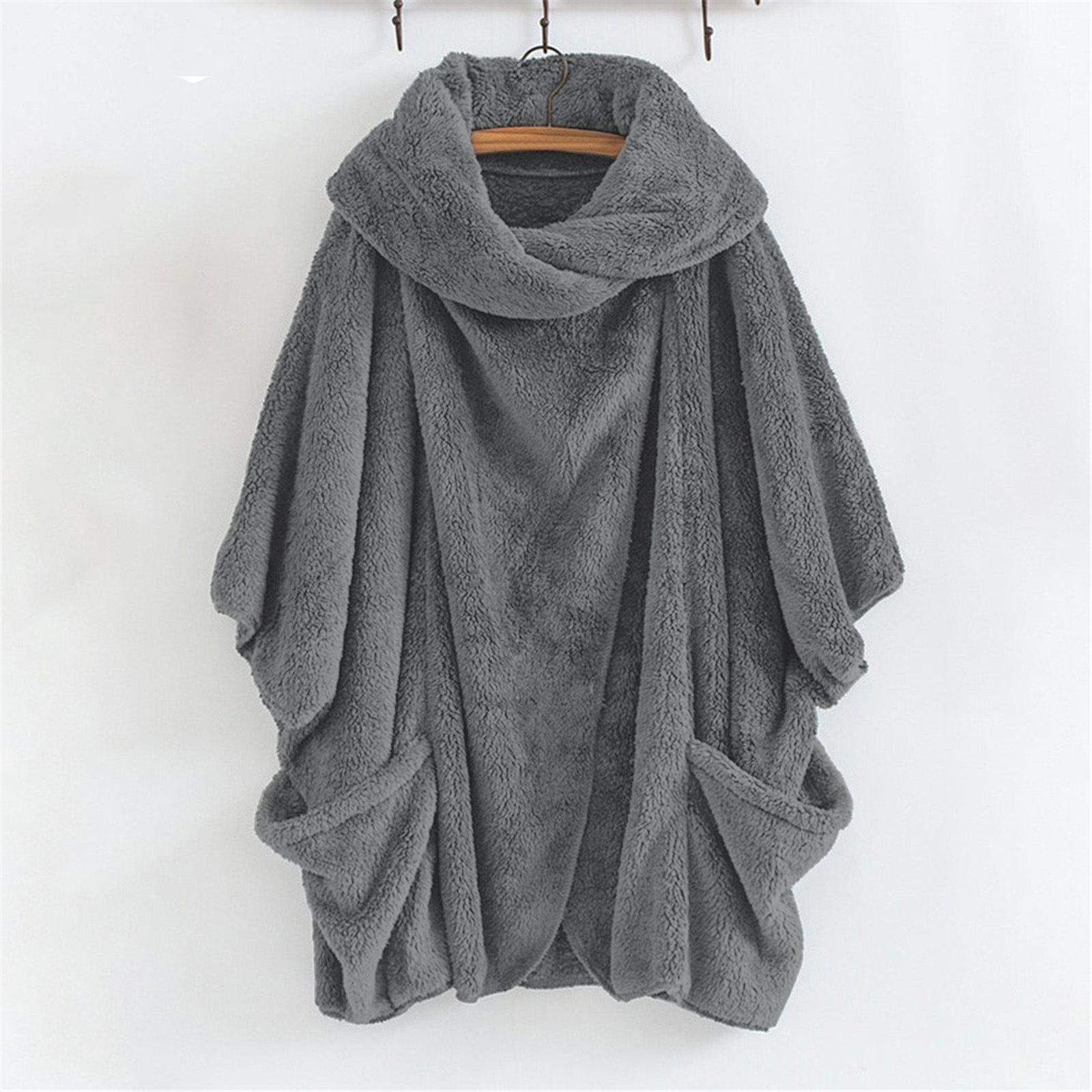 Oversized warm fleecy jacket - Image 15