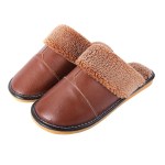 Warm home slippers - brown