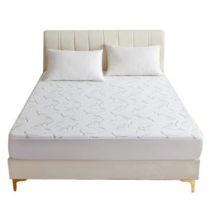 Bamboo mattress protector