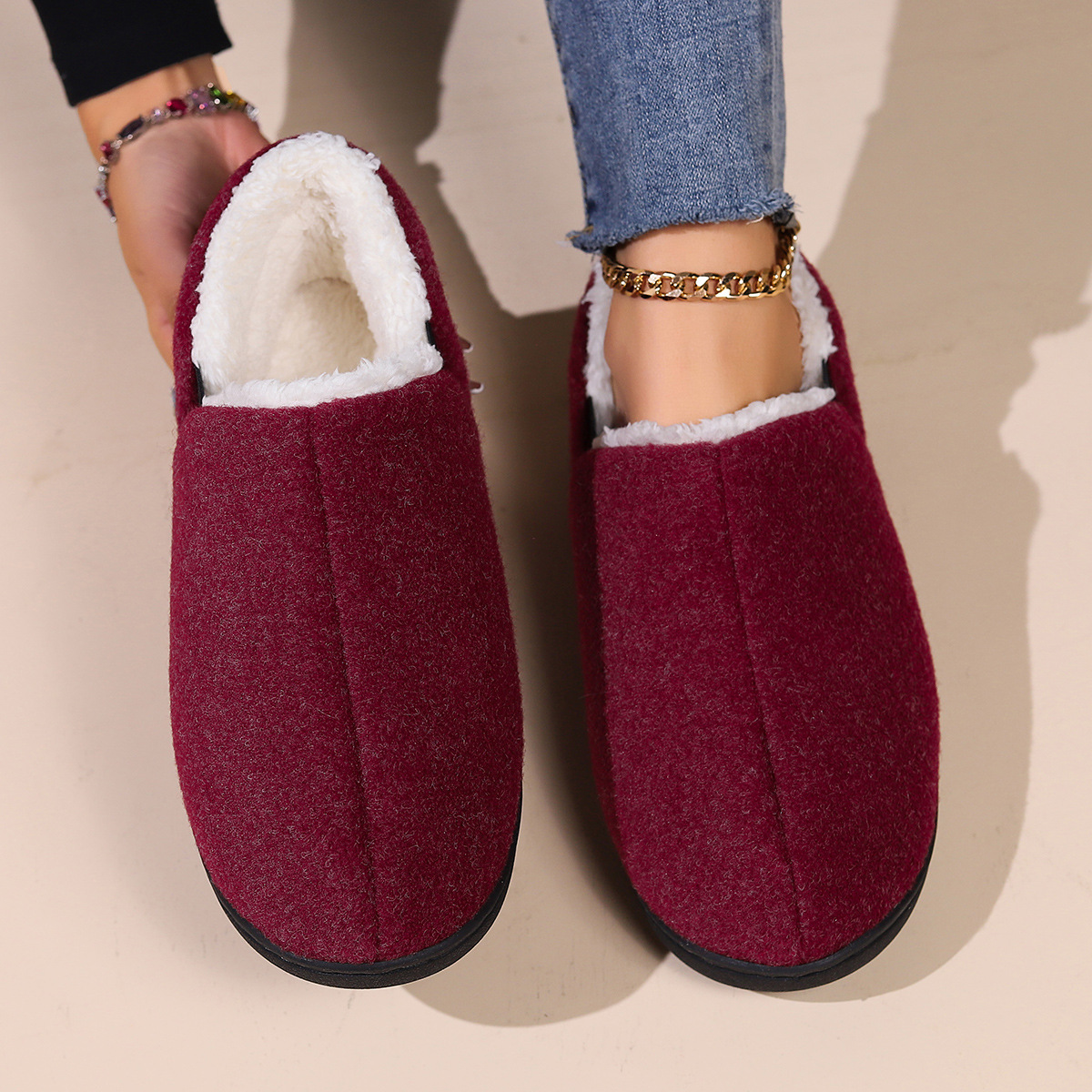 Warm unisex slip on indoor shoes - Image 4