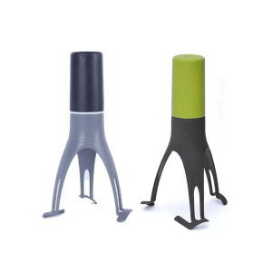 Self-rotating automatic pan stirrer