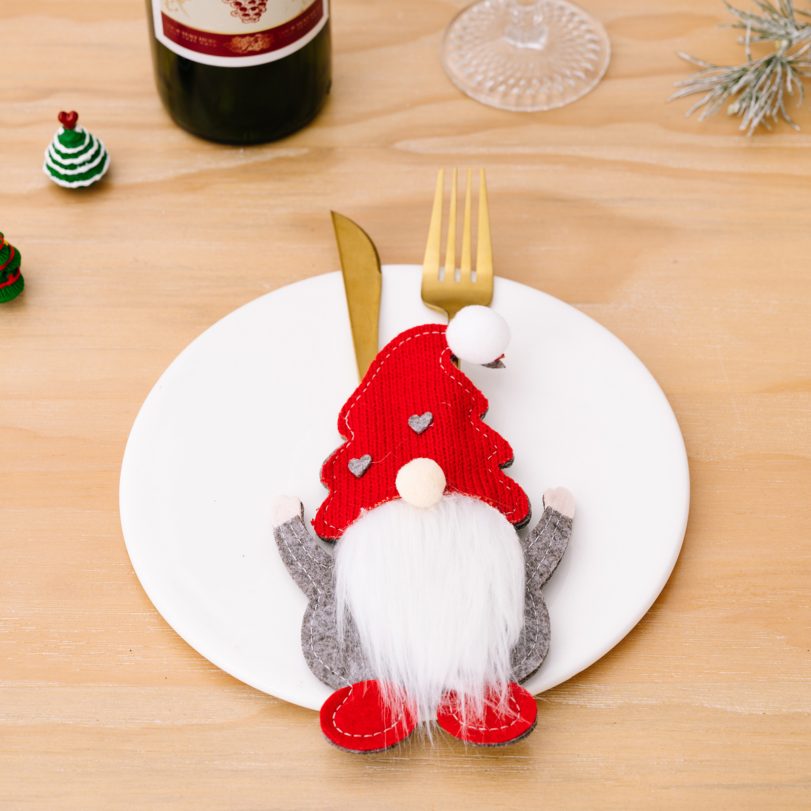 Decorative Santa Claus cutlery holder - 4pack - Image 4