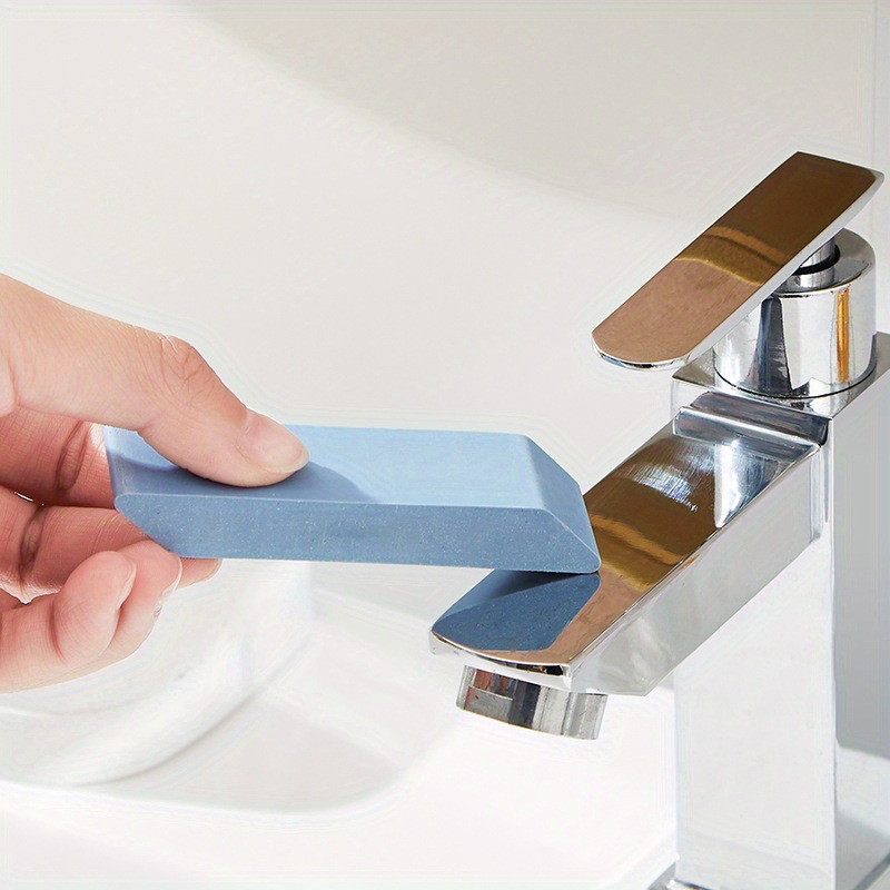Reusable water activated limescale remover
