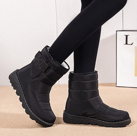 Warm winter boots for women - black - Image 3