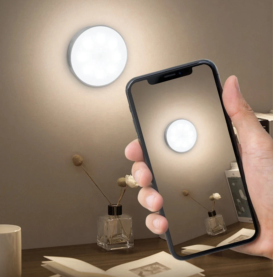 Rechargeable LED motion sensor night light - Image 9