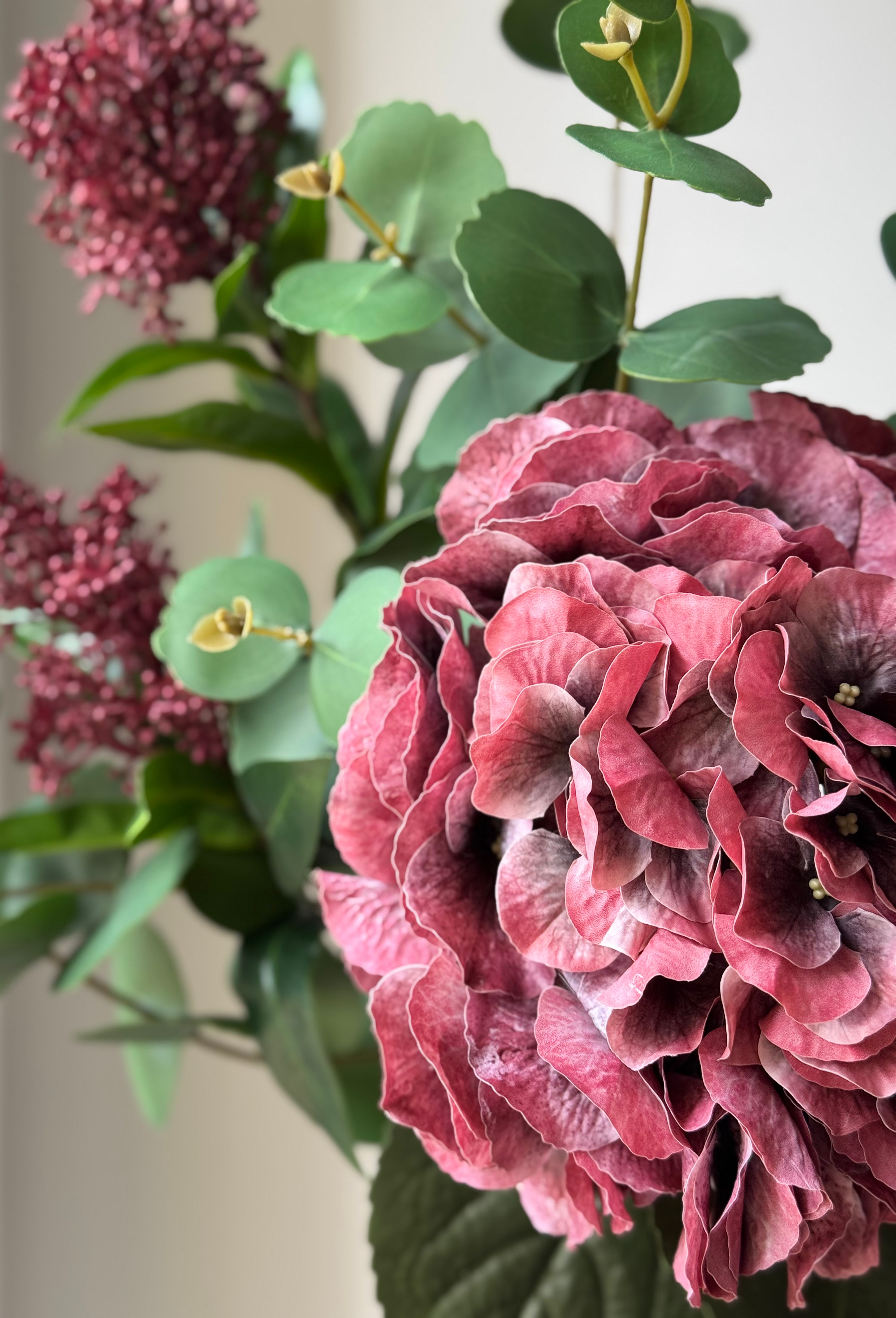 Exquisite artificial flower bouquet - petite or bold bloom - Image 19