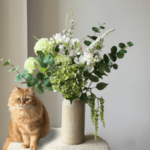 Exquisite artificial flower bouquet - petite or bold bloom