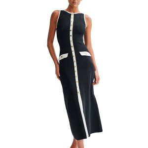 Elegant knitted sleeveless dress
