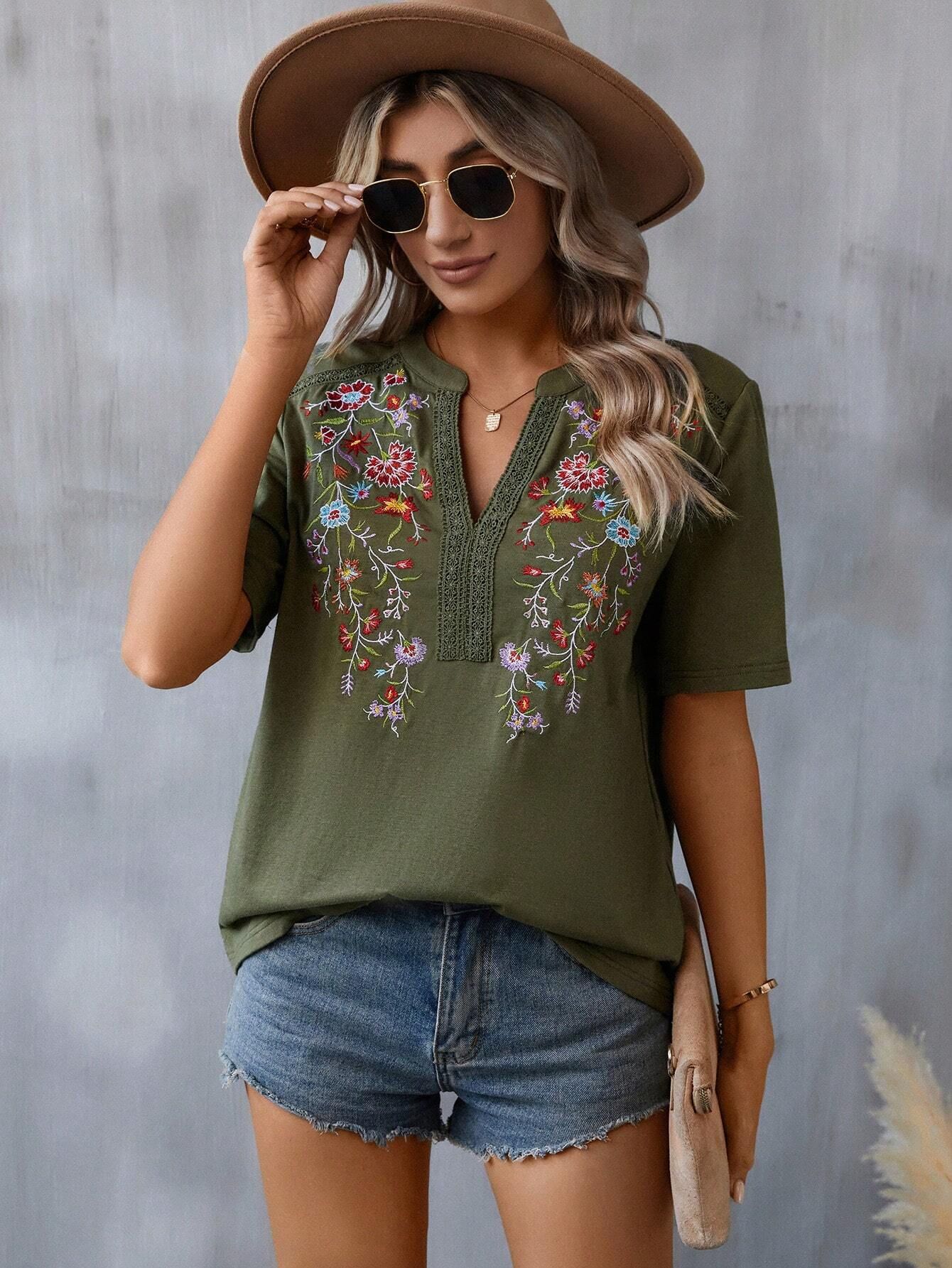 V-neck embroidered women's top - Image 15