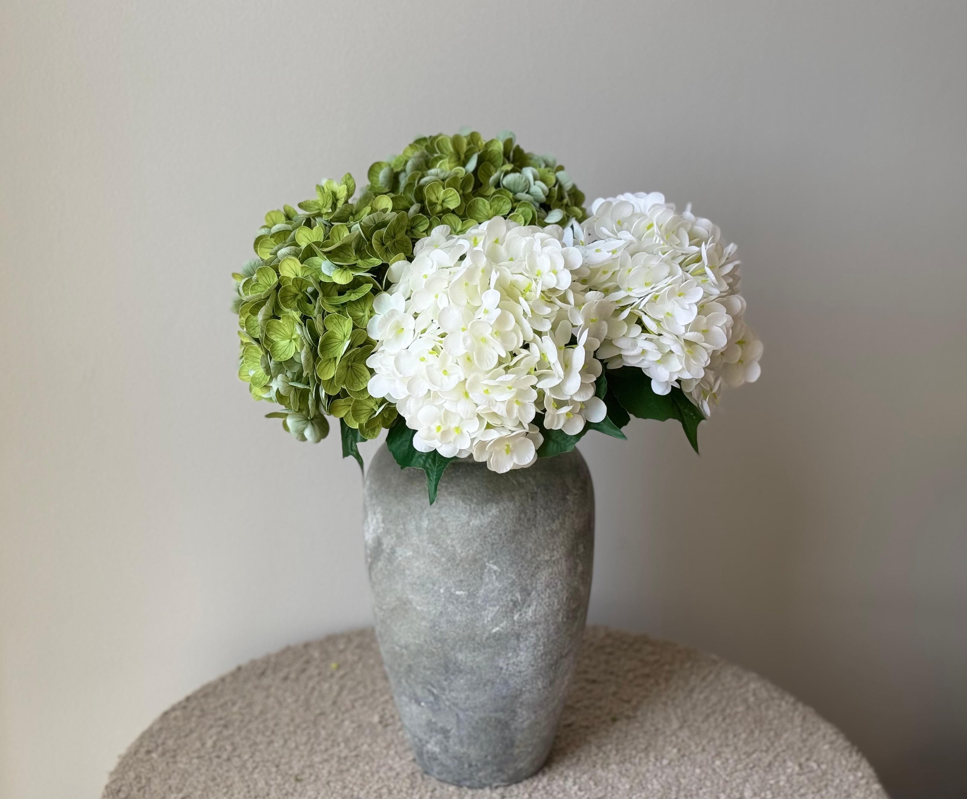 Artificial Hydrangea flowers 4-piece set - Image 5