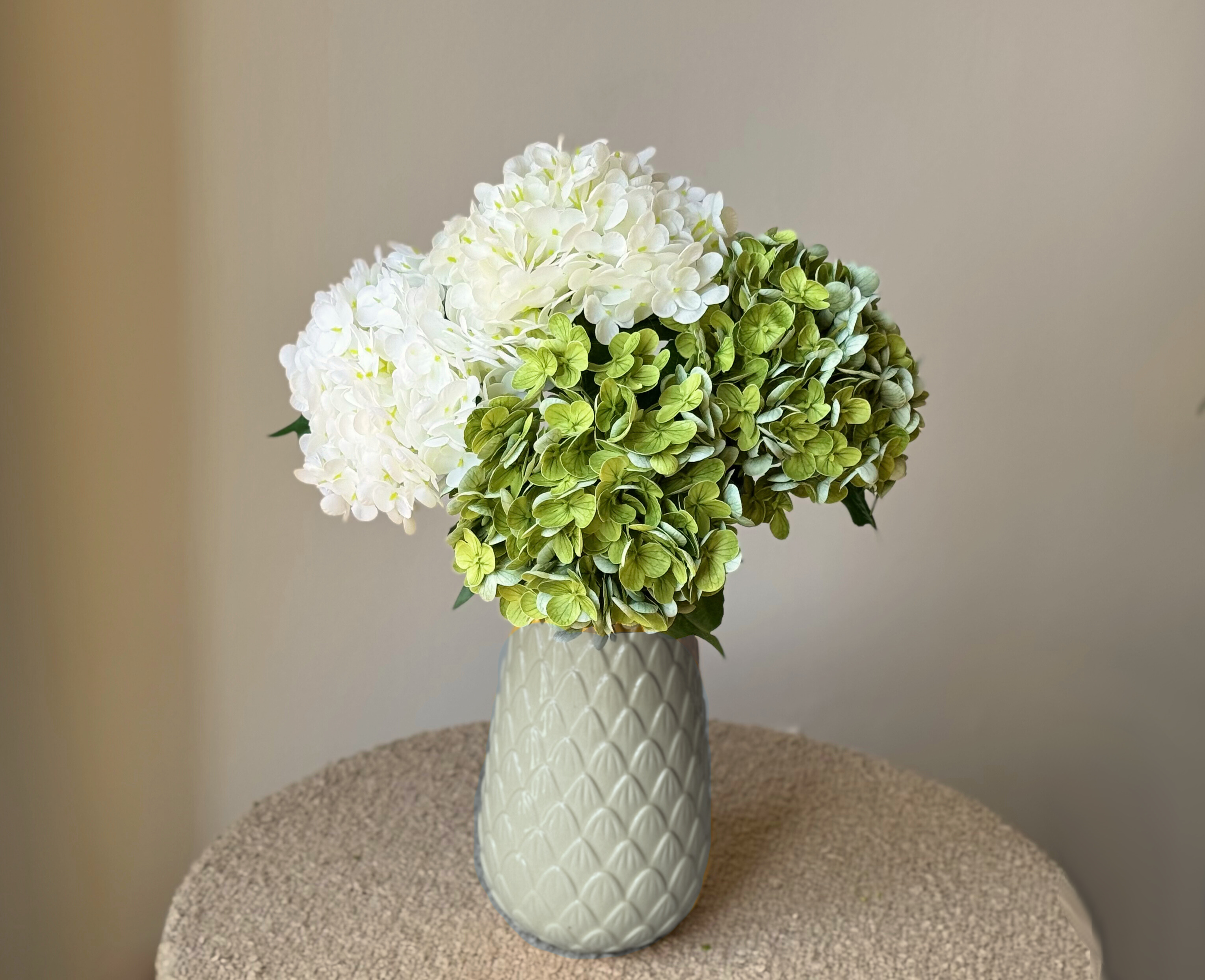 Artificial Hydrangea flowers 4-piece set - Image 6