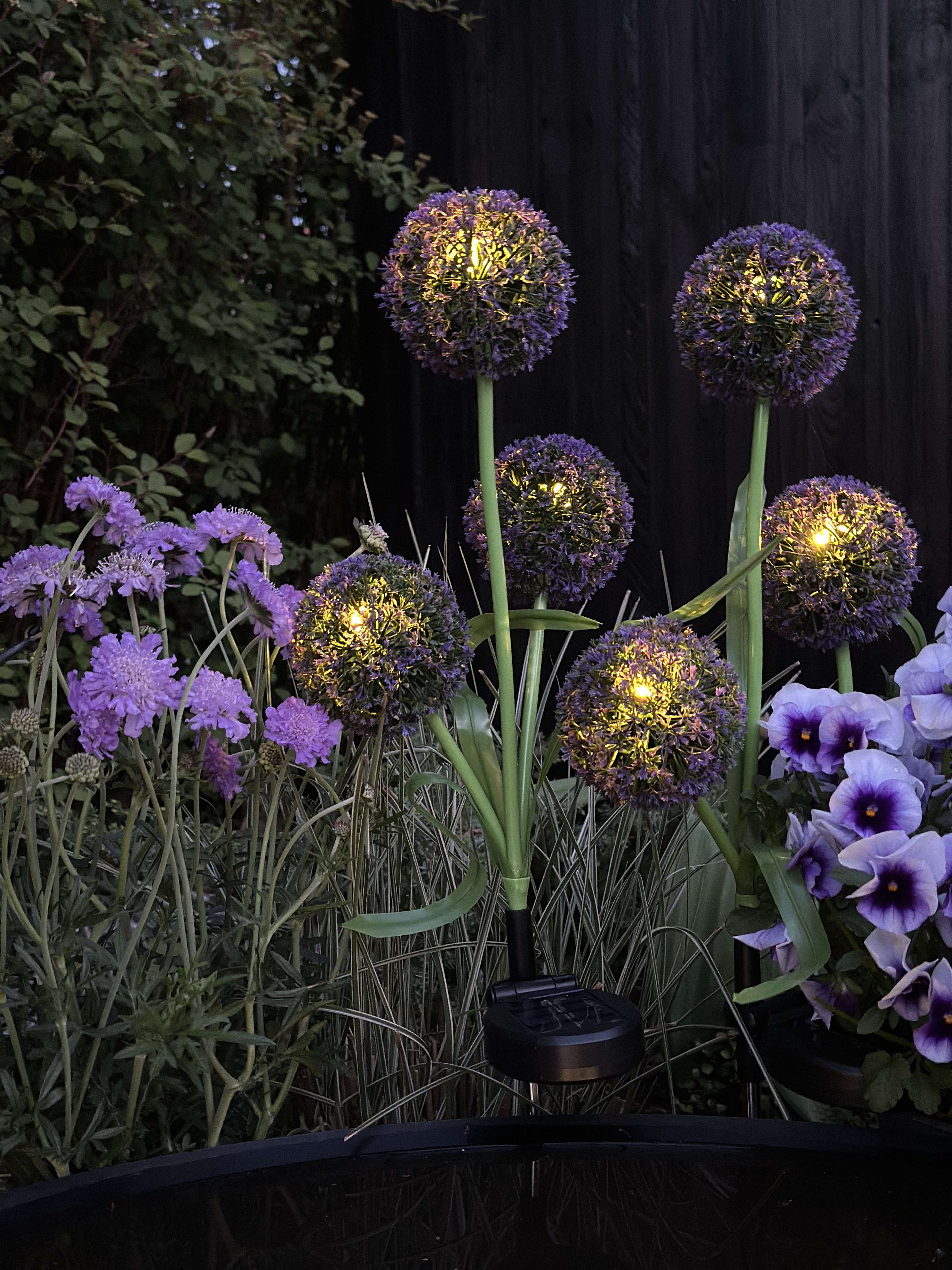 Outdoor Dandelion solar lights - Image 8