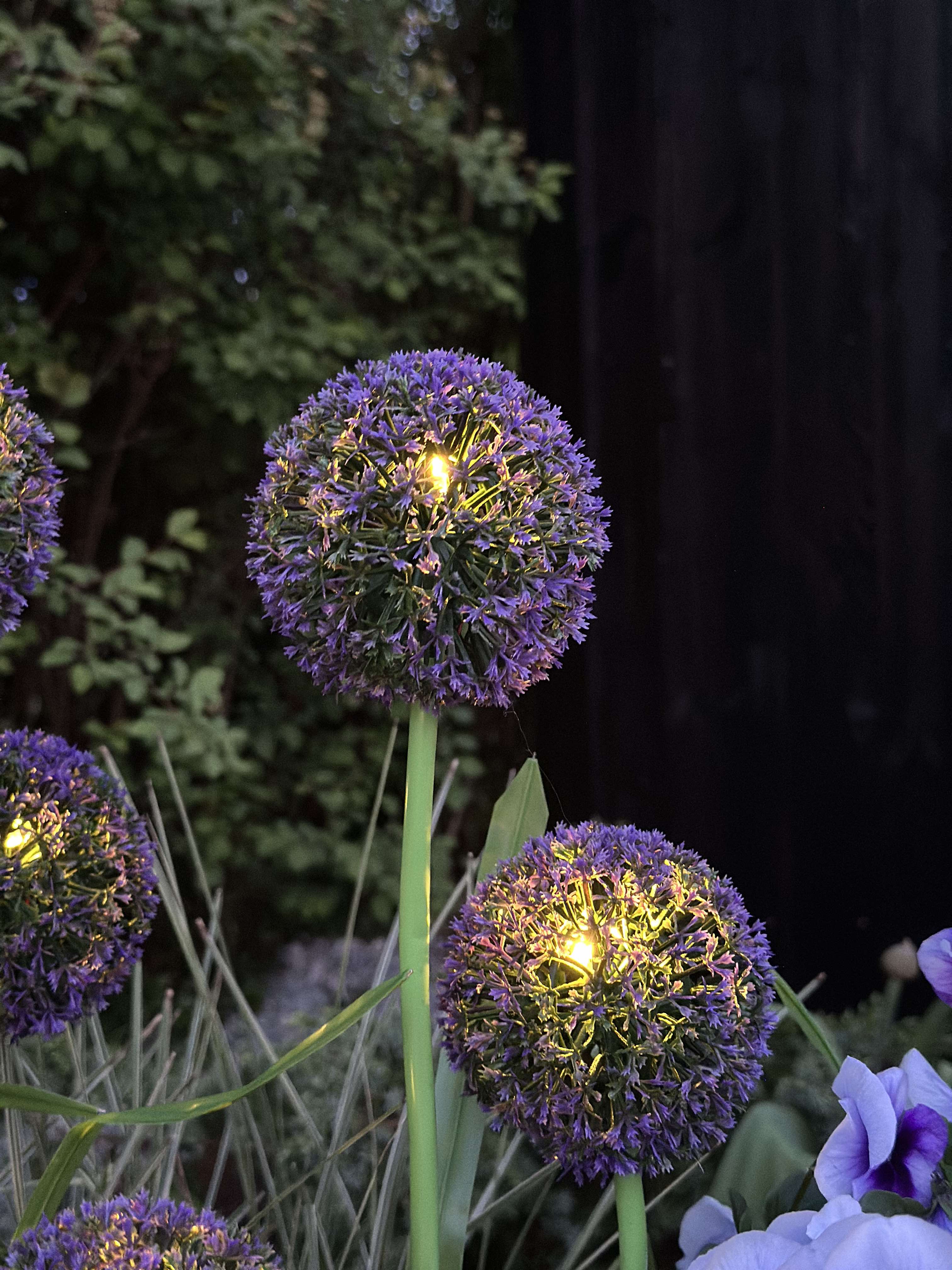Outdoor Dandelion solar lights - Image 5